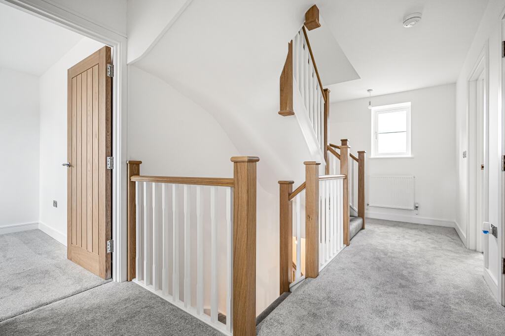 House in Stevenage - More
