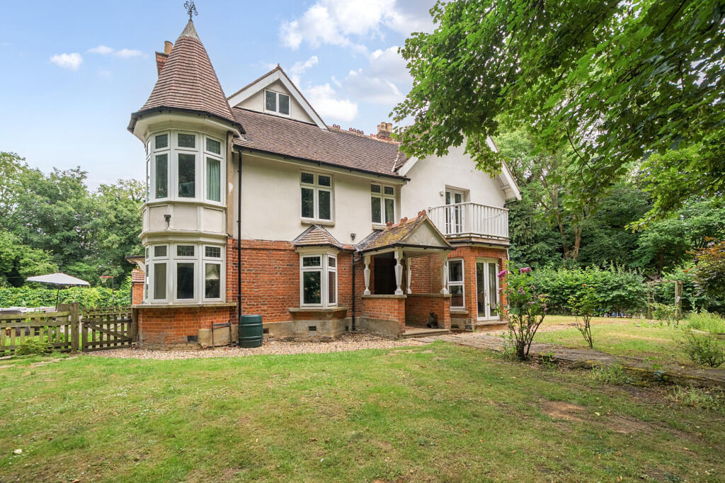 Main image of property: Old Ferry Drive, Wraysbury, TW19