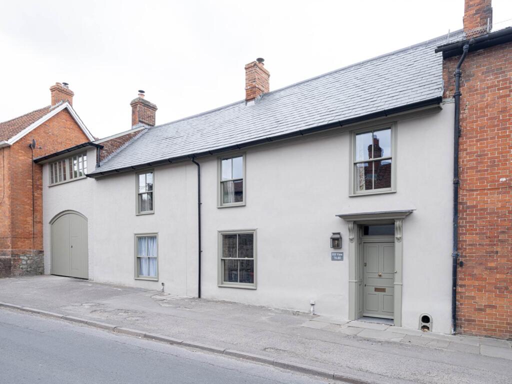 5-bed house on High Street, Market Lavington, Devizes, Wiltshire, £925,000