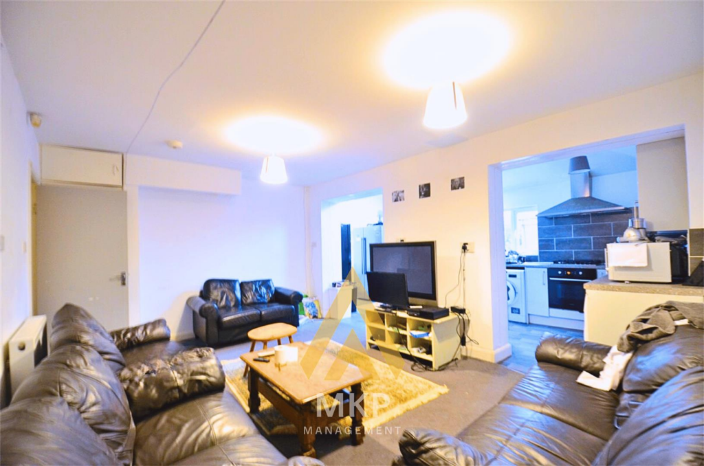 Elmdon Road, Birmingham, B29