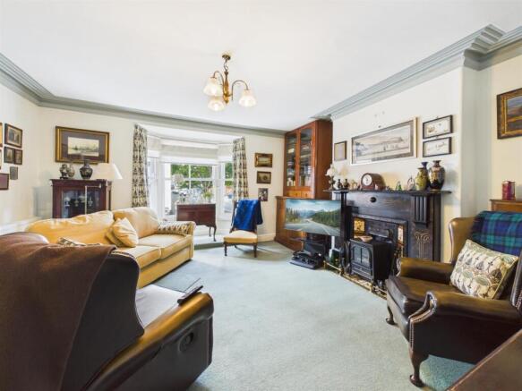 Lounge: