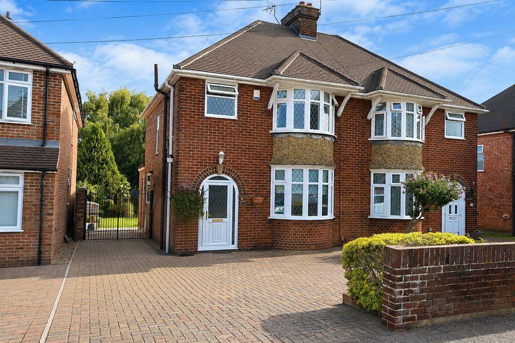 Main image of property: Brockenhurst Avenue, Maidstone ME15