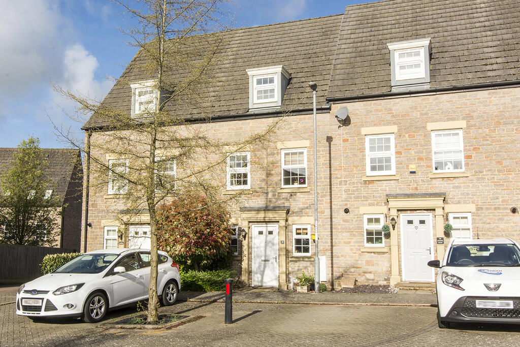 Main image of property: Charter Court, Rothwell