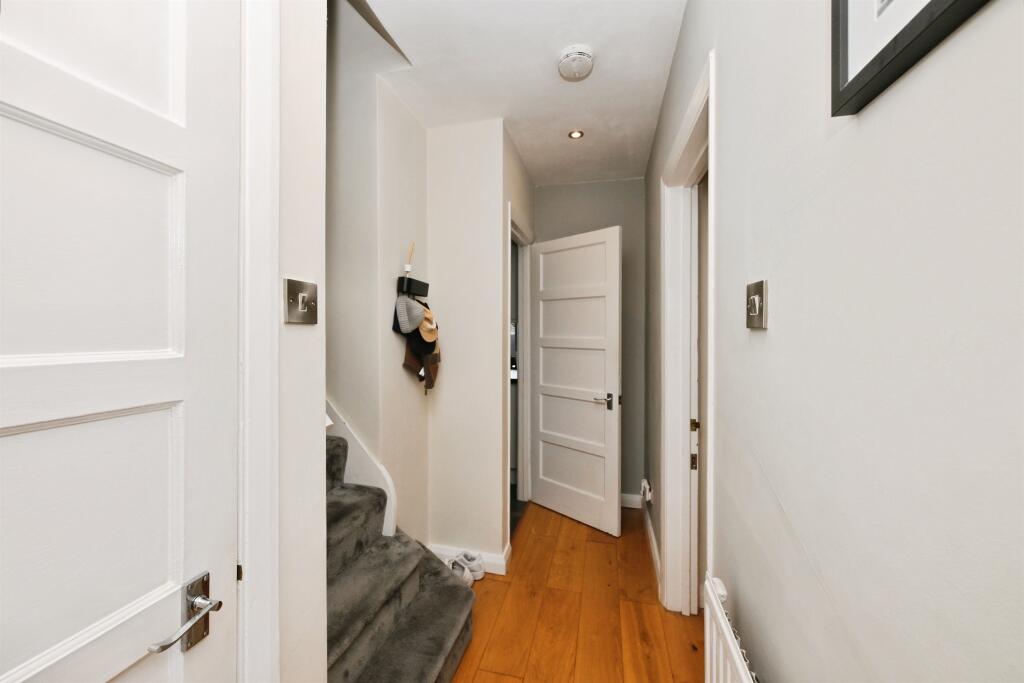 Additional image 11 of Longlands Road, Welwyn Garden City