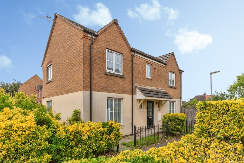 Main image of property: Kedleston Road, Grantham