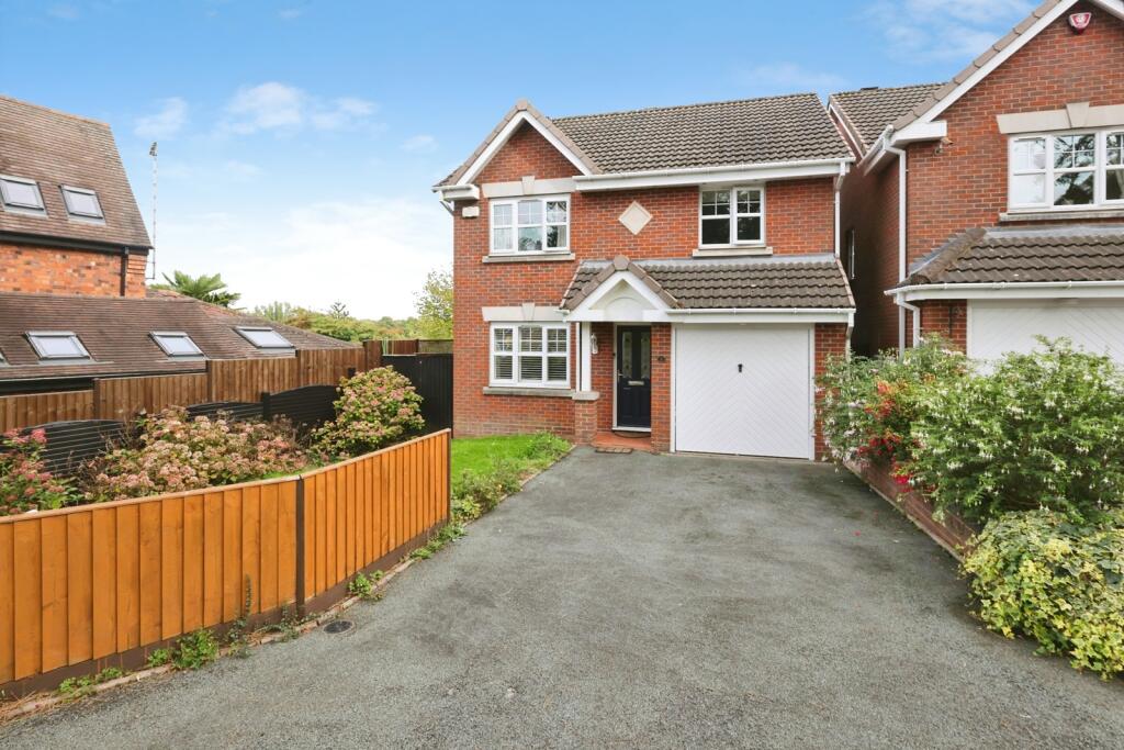 3-bed detached on The Pines, BIRMINGHAM, West Midlands, B45, £340,000