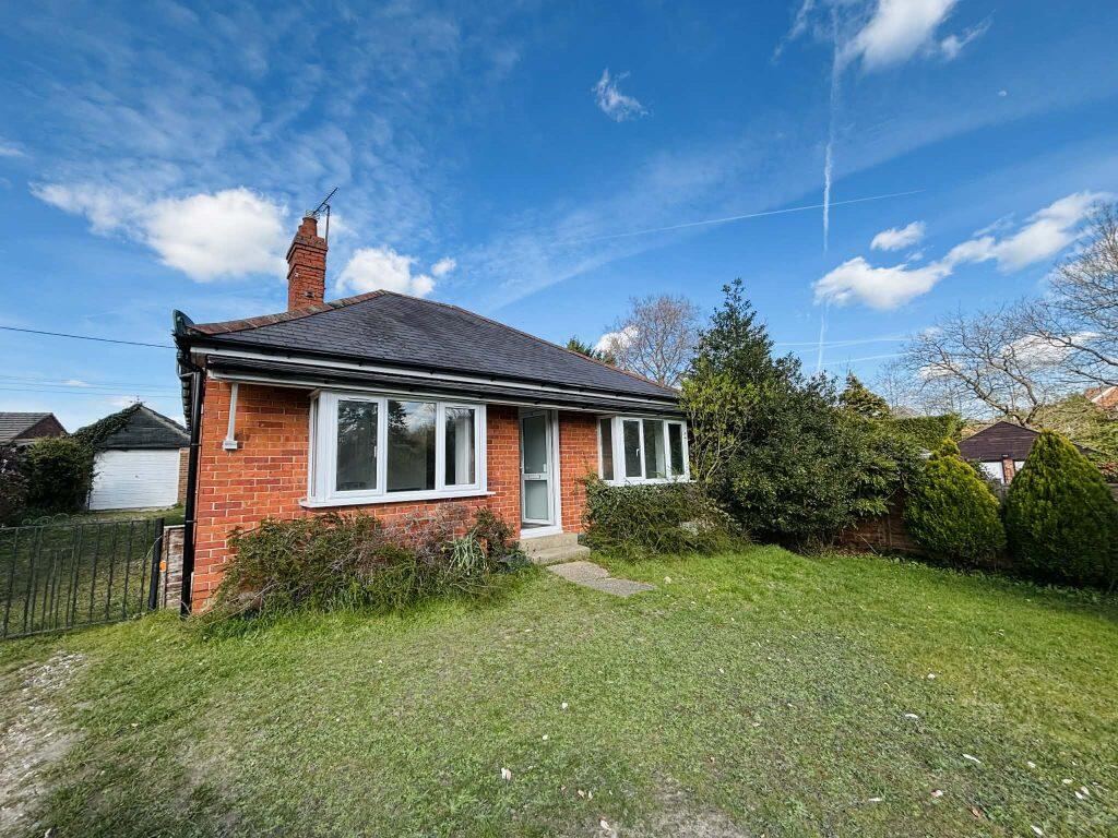 Main image of property: SUNNYSIDE, ORCHARD CLOSE, HERMITAGE