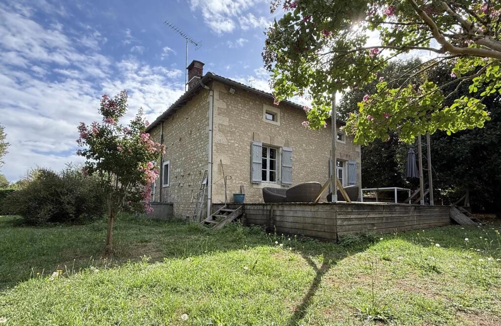 Main image of property: Poitou-Charentes, Charente, Verteuil-sur-Charente