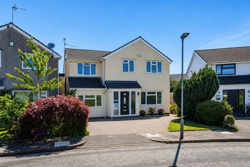 Main image of property: Bryn Coed, Radyr, Cardiff