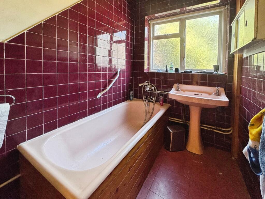 House in Rushmoor, Hampshire - More