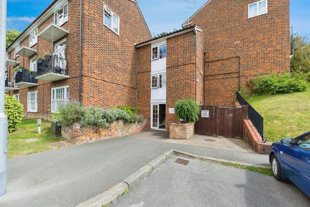 Additional image 17 of Park Close, Hatfield