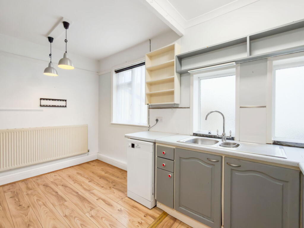 38, Pengelly, Delabole, PL33 9AR photo 3