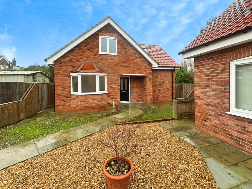 Main image of property: Cheapside, Waltham, Grimsby, Lincolnshire, DN37