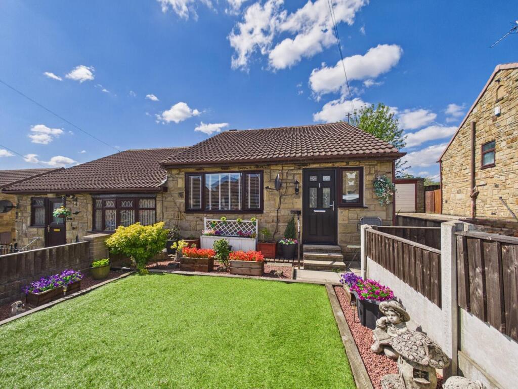 Main image of property: Dulverton Way, Pontefract