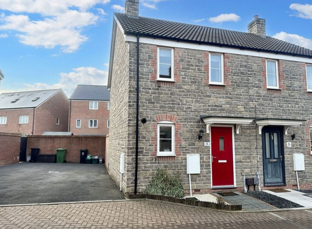 Main image of property: Daffodil Way, Lyde Green, Bristol BS16 7NE
