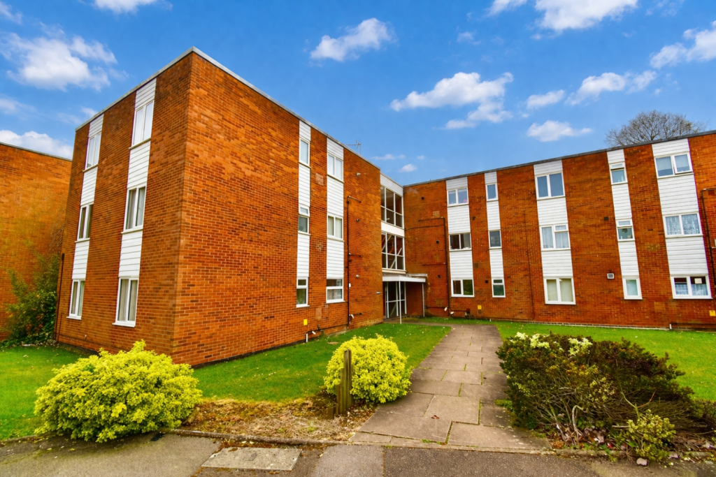 Main image of property: Chiltern Way, Duston, Northampton NN5 6BW