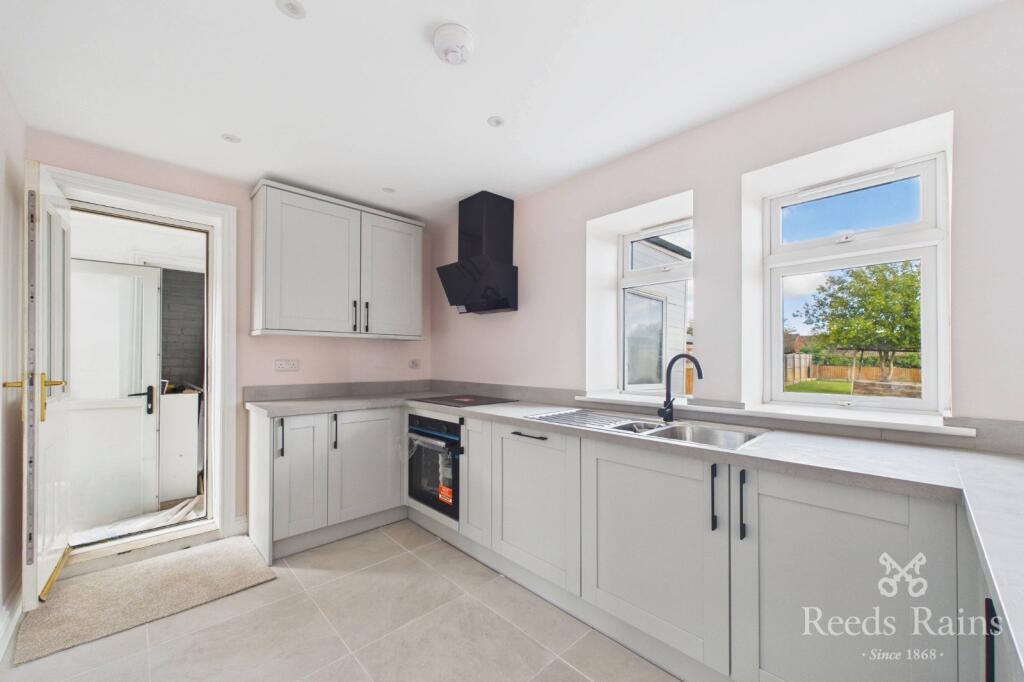 Brook Street, Clay Cross, Chesterfield, Derbyshire, S45 photo 4