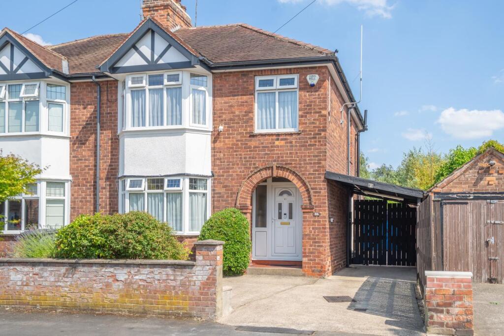 House in York - View 3