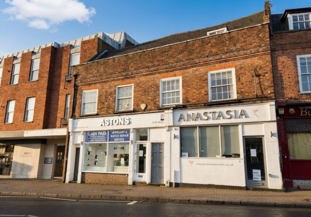 Main image of property: Flat 3, 97 St. Peters Street, St. Albans, Hertfordshire, AL1 3EN