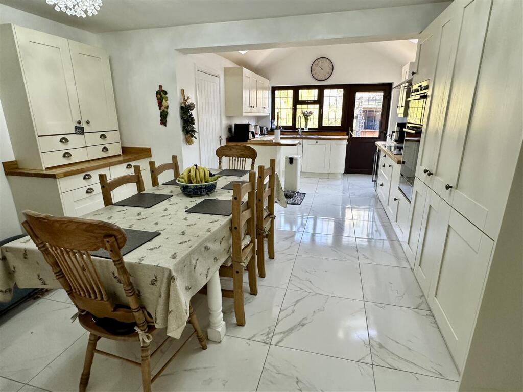 Additional image 14 of Riverside, Studley