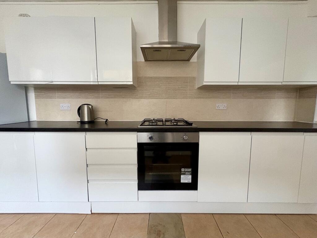 Main image of property: Lea Bridge Road, London, 