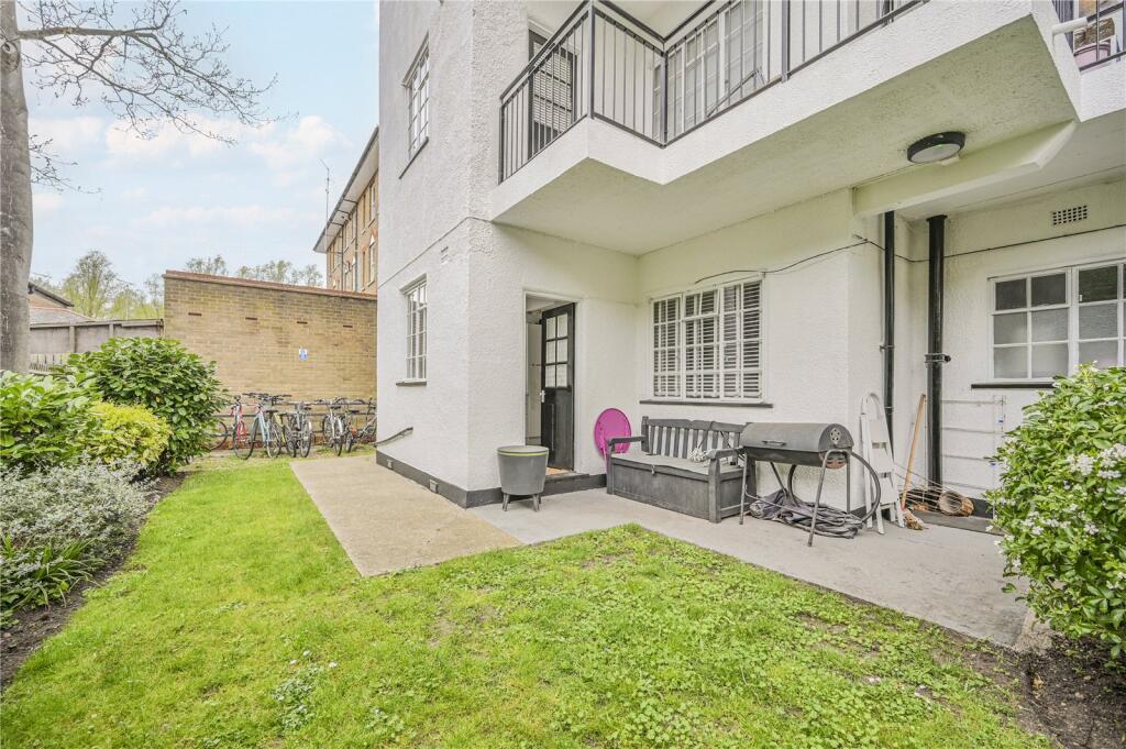Main image of property: Tollington Court, Tollington Park, London, N4
