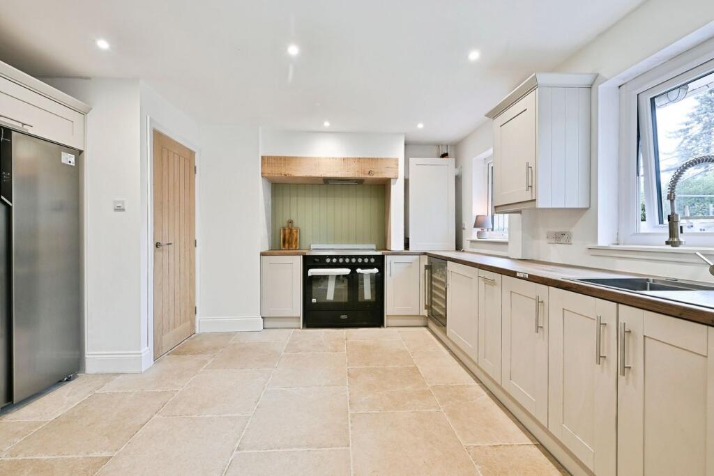 House in Derby - View 5