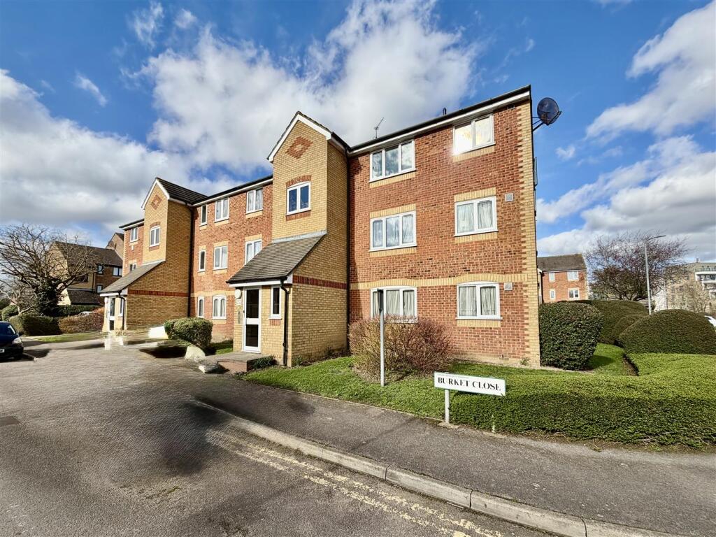 Main image of property: Burket Close, Norwood Green, UB2