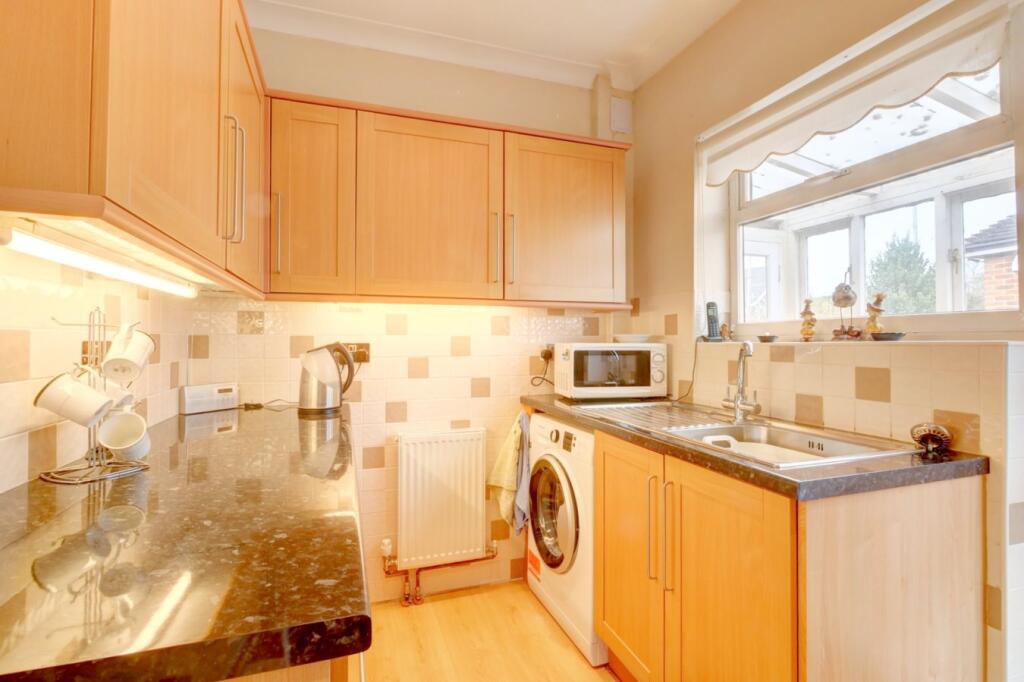 Hawks Road, Hailsham, BN27 - More