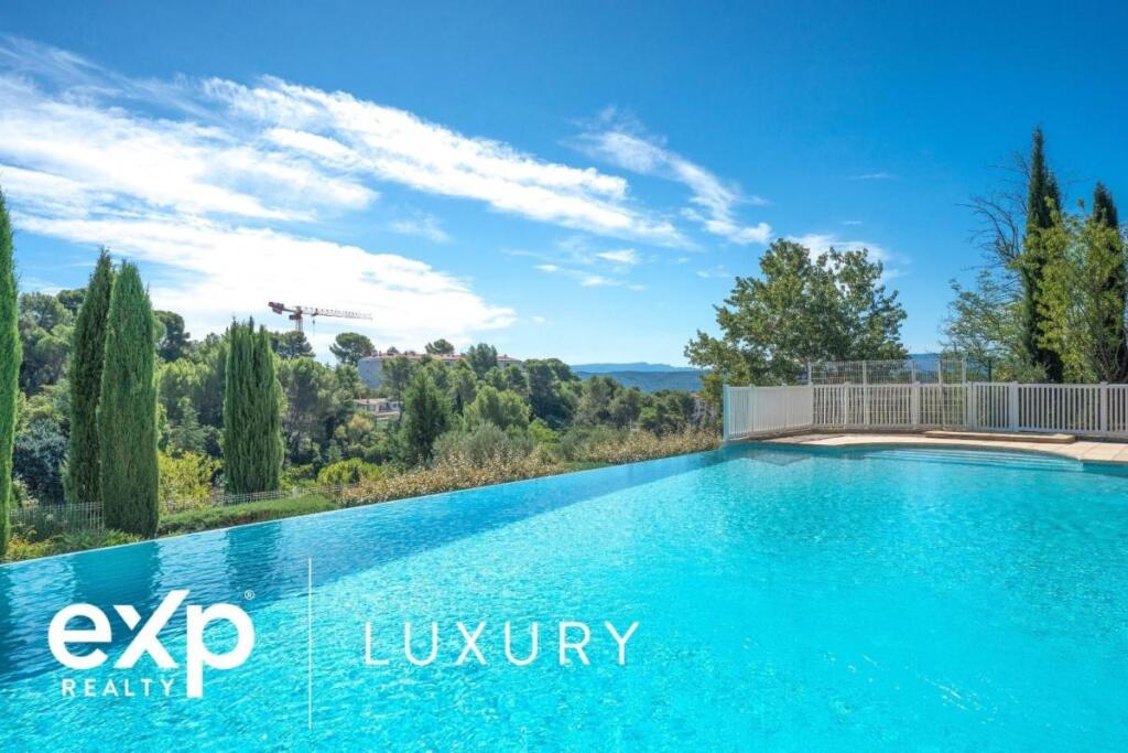 Main image of property: Provence-Alps-Cote d`Azur, Bouches-du-Rhône, Aix-en-Provence