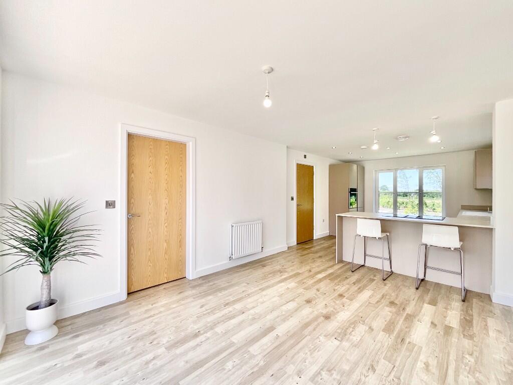 Alderwood Gardens,
Aston,
CW5 8DJ photo 2