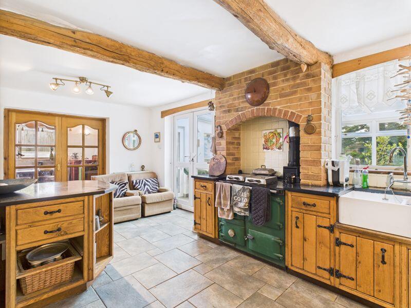 Treleigh, Redruth - Detached Cottage With Glamping Site photo 4