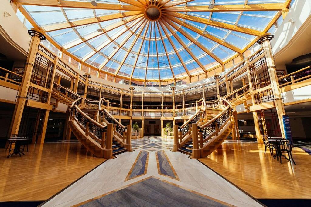 Atrium communal area