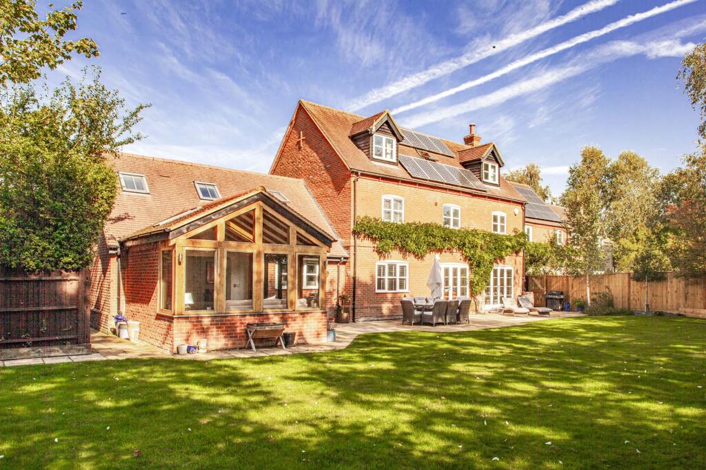 Main image of property: Red Kite House , South Stoke