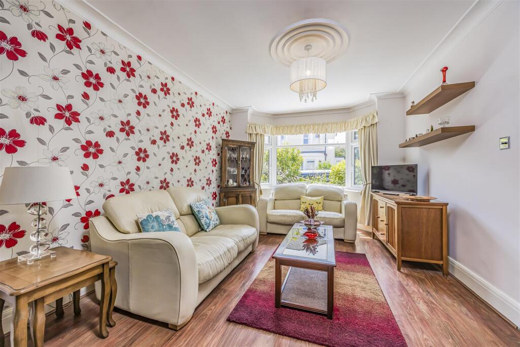 House in Portsmouth, Southsea - View 4