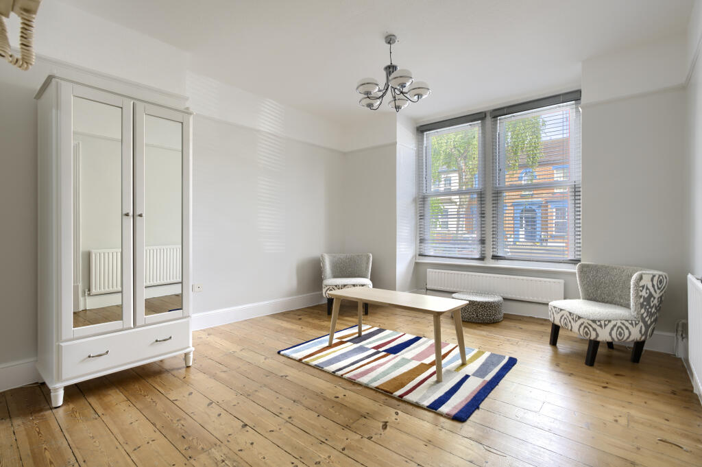 Main image of property: Forest Drive West, London