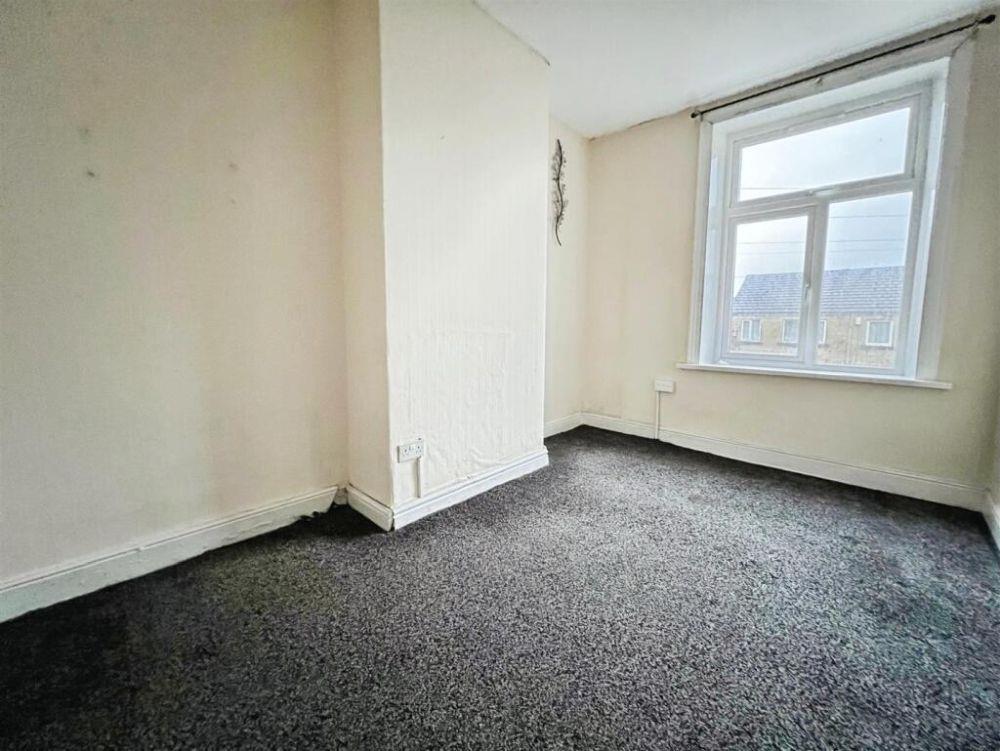 Maidstone Street, Bradford photo 5