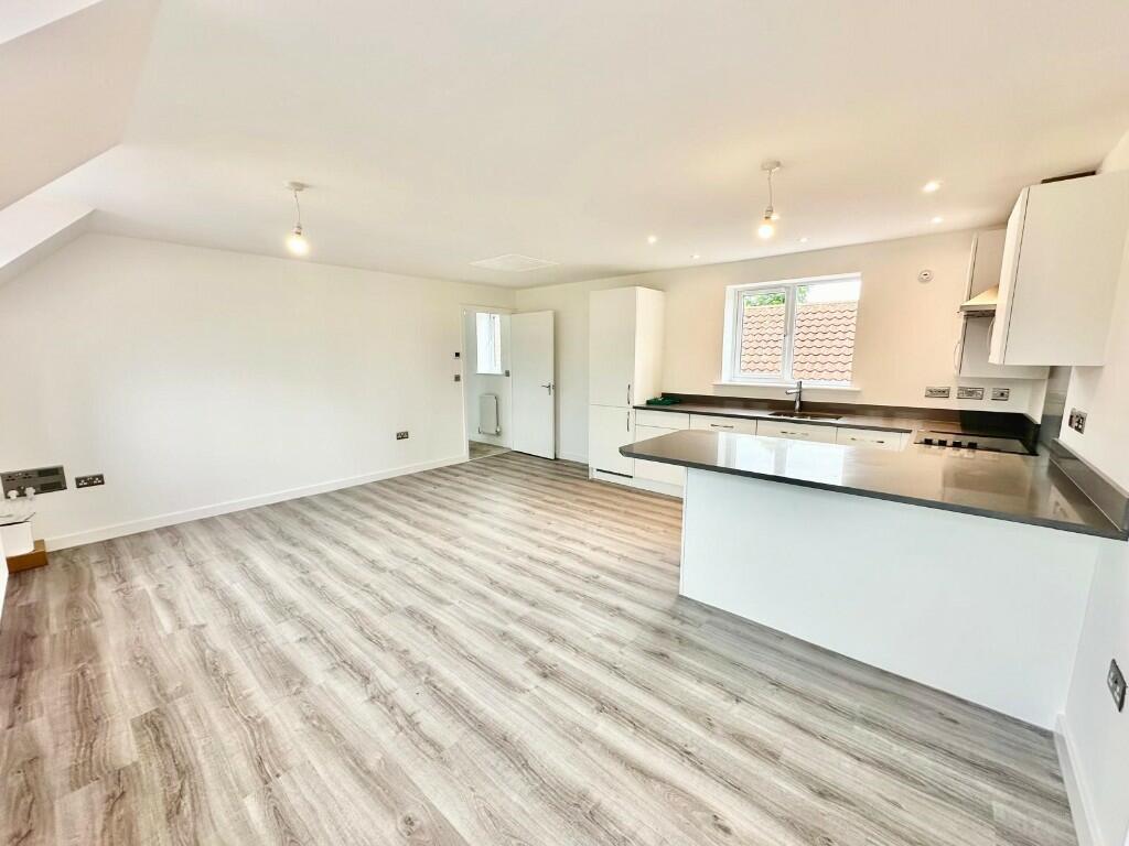 House in York - View 4