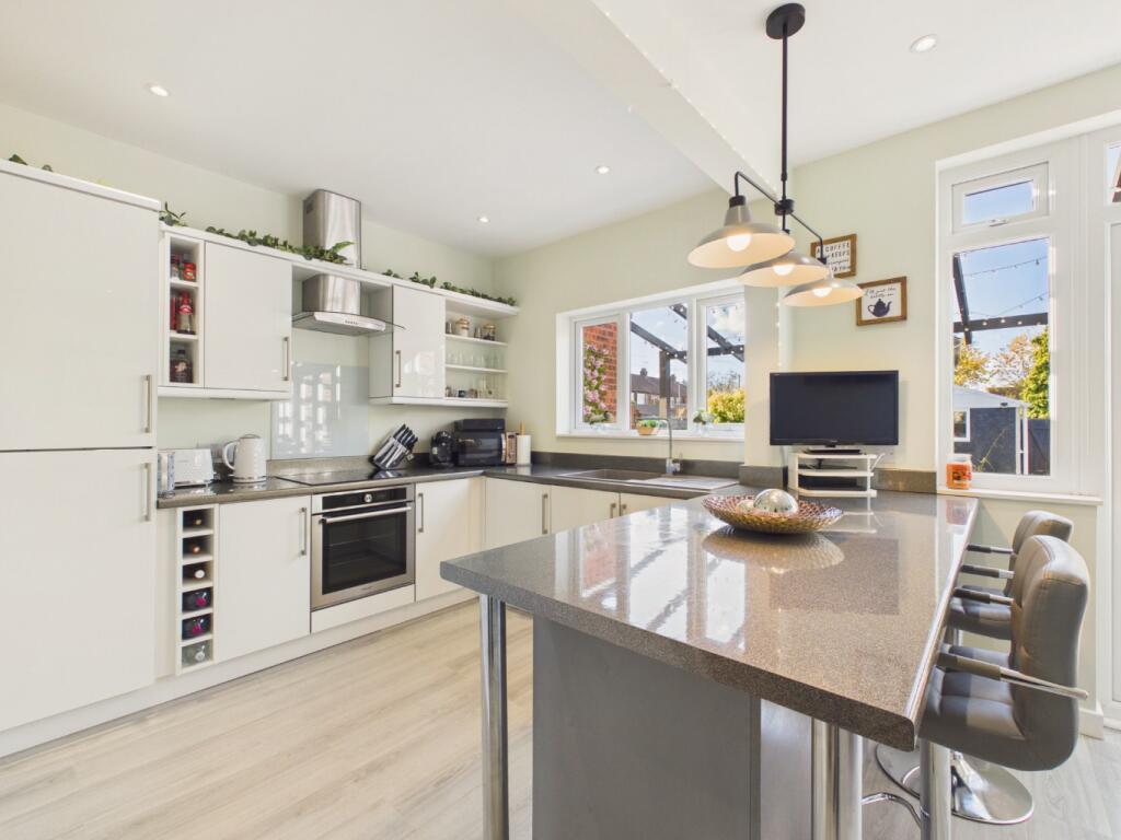 House in Hull, Kingston upon Hull - View 3