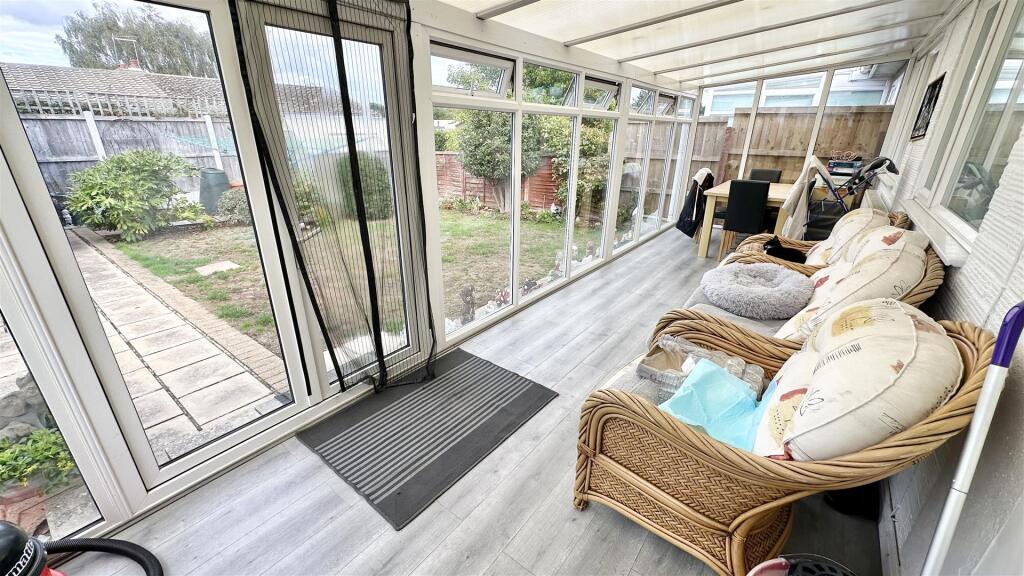 House in Clacton-on-Sea, Great Clacton - More