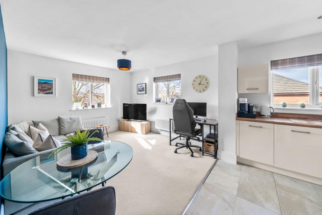 Main image of property: Sanders Walk, Harrogate, HG1