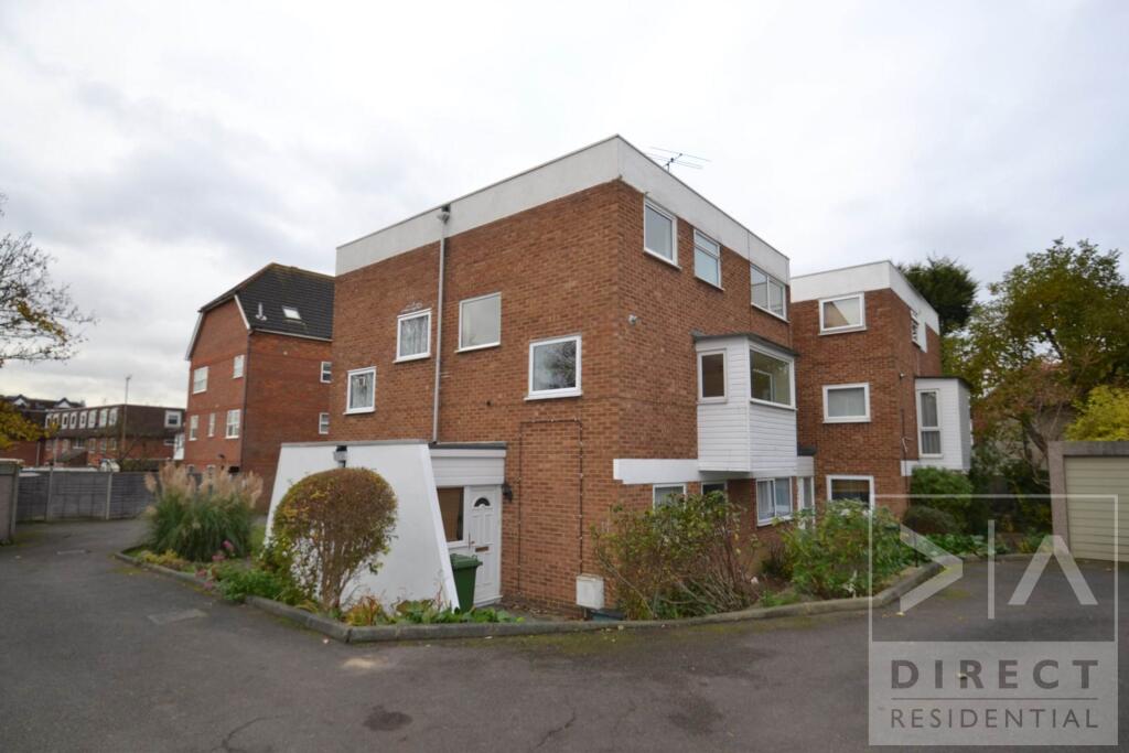 Main image of property: East Street, Epsom, KT17 1EP