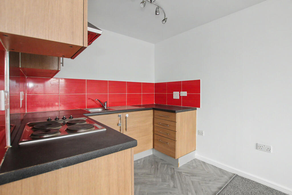 Apartment in Stoke-on-Trent - View 5
