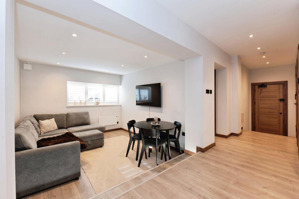 Main image of property: Bridge Street, Leatherhead, Surrey, KT22