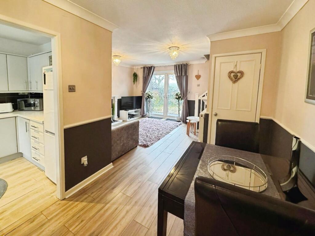 Gregg Mews, Wilmslow, SK9 photo 4