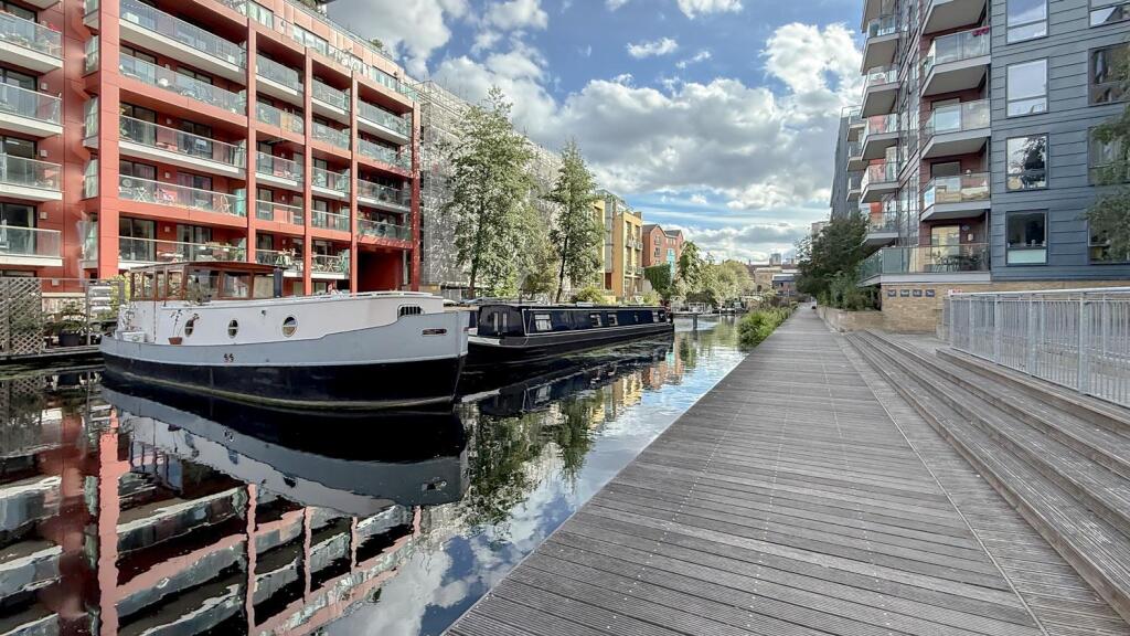 Main image of property: Hertford Road, De Beauvoir