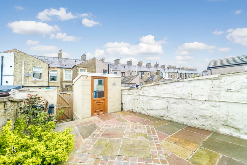 Additional image 15 of Avenue Parade, Accrington