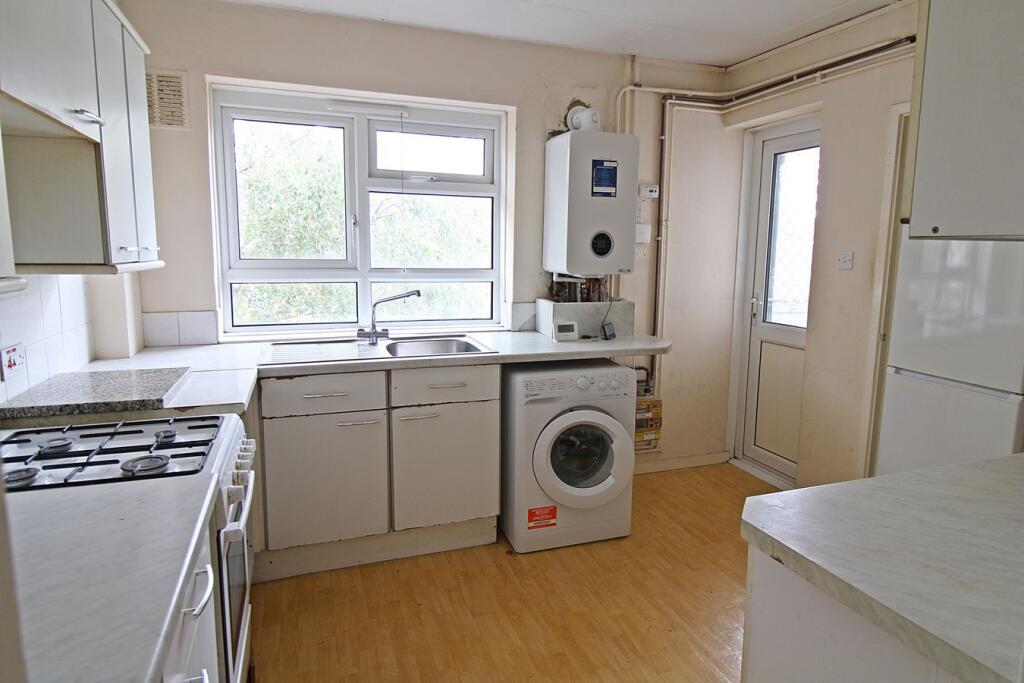 Kemsing Close, Bromley, BR2 photo 3