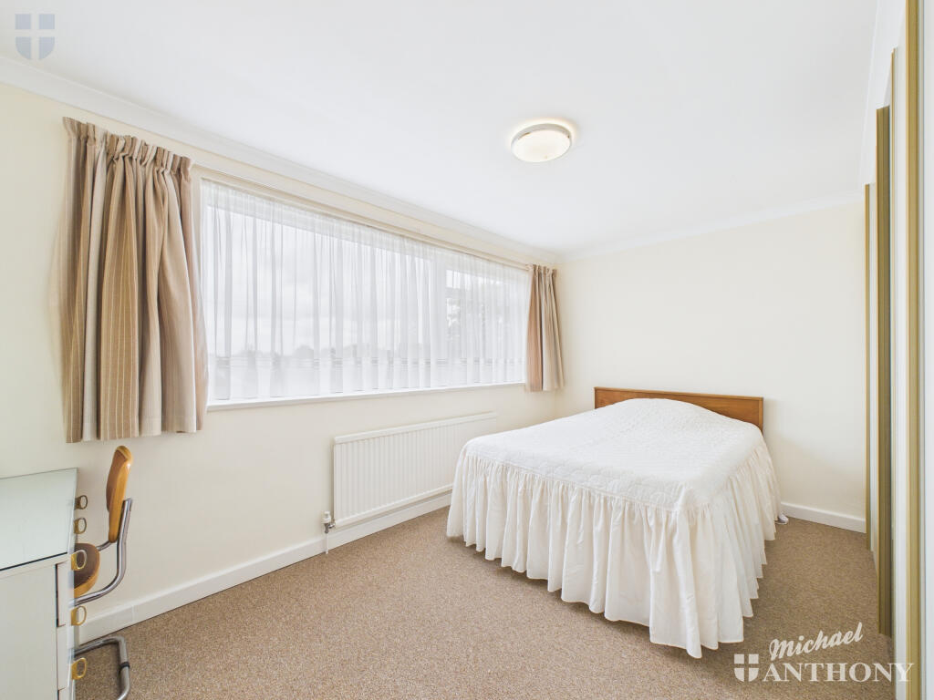 Herston Close, Aylesbury, Buckinghamshire - More