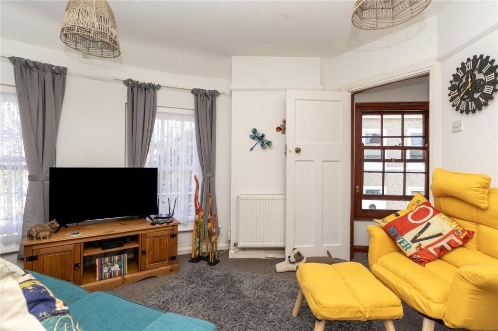 House in Truro - View 4